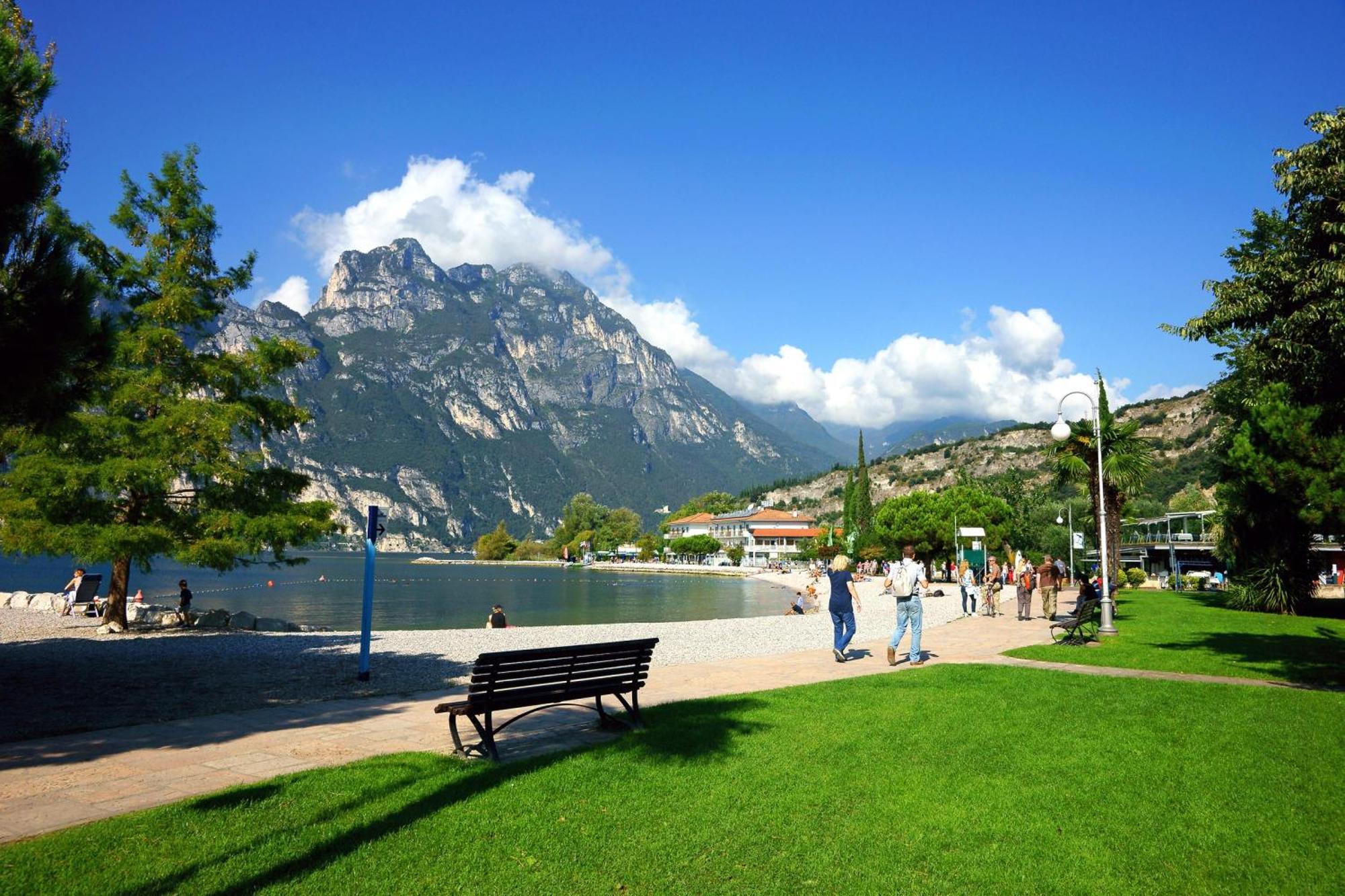 Residenza Il Cavaliere Del Lago - Happy Rentals Riva del Garda Extérieur photo